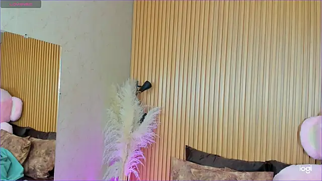 AlexiaAbbey online show from 11-26-25, 07:14