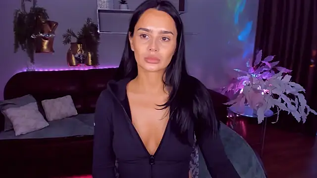 DanaSincere online show from 04-15-26, 04:51