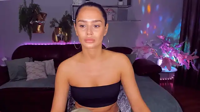 DanaSincere online show from 04-09-26, 03:52