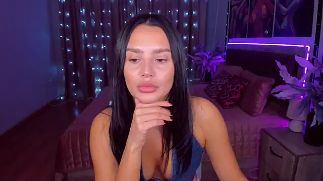 Snapshot of DanaSincere chatting on 03-18-25, 03:34 DanaSincere online show from 03-18-25, 03:34