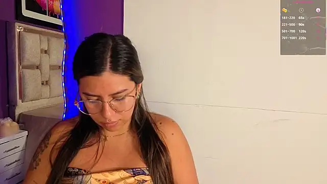 emilyy cooperr online show from 06-01-26, 12:16