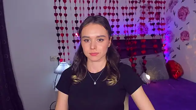 EmelyMason online show from 03-04-26, 10:56