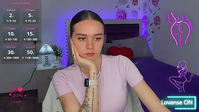 EmelyMason online show from 05-06-26, 03:43