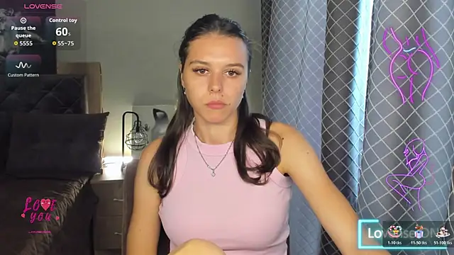 EmelyMason online show from 07-14-26, 05:34