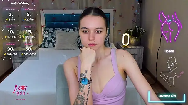 EmelyMason online show from 12-19-25, 12:51