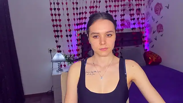 EmelyMason online show from 03-06-26, 09:37