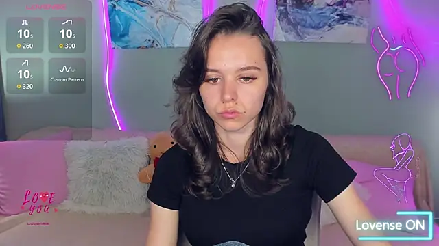 EmelyMason online show from 06-26-26, 06:19