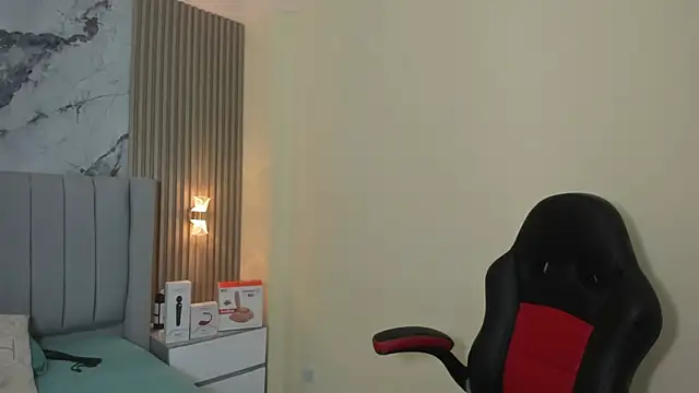 AGATHASMITH5 online show from 03-28-26, 03:29