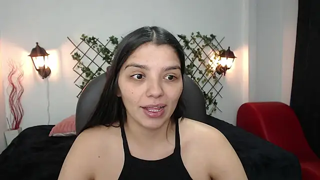 Snapshot of issa__nassar chatting on 10-06-25, 04:41 issa nassar online show from 10-06-25, 04:41