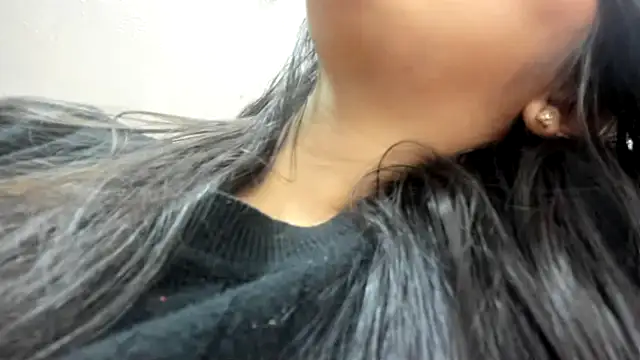 Snapshot of issa__nassar chatting on 11-06-25, 01:37 issa nassar online show from 11-06-25, 01:37