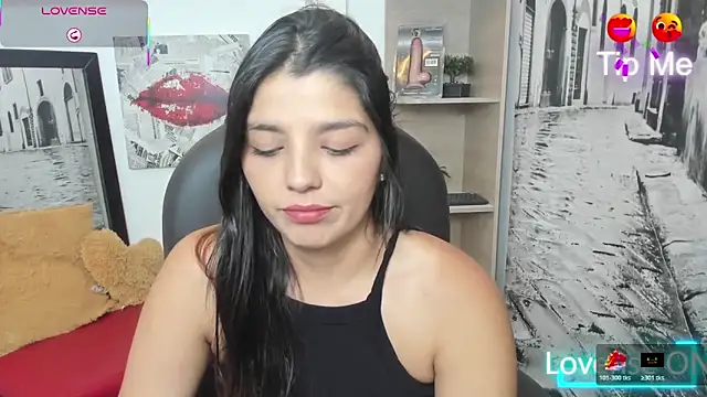 Snapshot of issa__nassar chatting on 11-04-25, 02:21 issa nassar online show from 11-04-25, 02:21