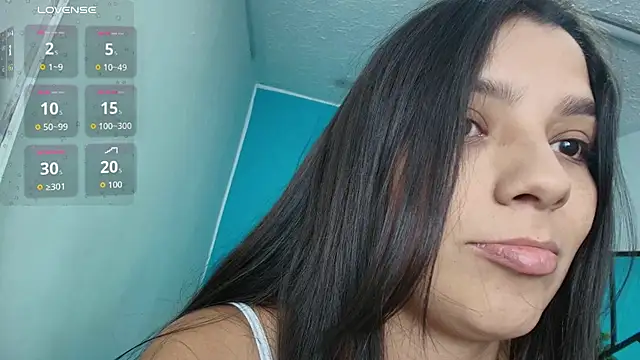 Snapshot of issa__nassar chatting on 12-17-25, 09:03 issa nassar online show from 12-17-25, 09:03