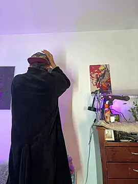 CRAZY-BOY99 online show from 05-19-26, 08:54