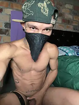 CRAZY-BOY99 online show from 06-23-26, 12:14
