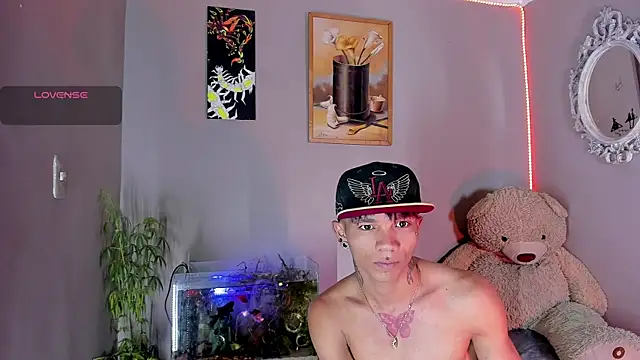 CRAZY-BOY99 online show from 11-26-25, 09:20