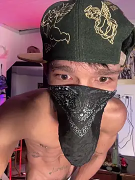 CRAZY-BOY99 online show from 12-22-25, 09:09