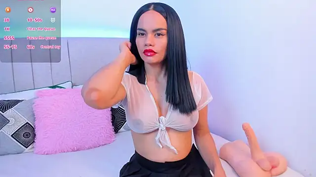 SusanSimpson16 online show from 12-22-25, 09:59