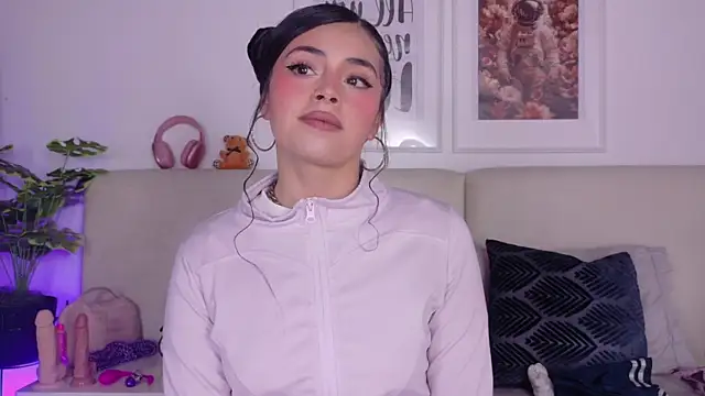 SaritaBratz online show from 02-26-26, 09:59