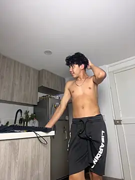 Miguel bigcock online show from 09-18-25, 11:19