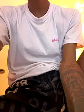 Miguel bigcock online show from 12-15-25, 02:28