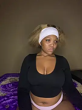Beyoncex05 online show from 05-14-26, 09:01