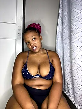 Beyoncex05 online show from 12-22-25, 07:14