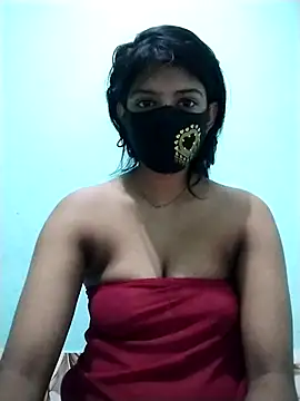 Snapshot of Retisha-Redoy chatting on 10-12-25, 03:08 Retisha-Redoy online show from 10-12-25, 03:08