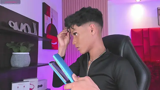 Jonas Rivers online show from 06-24-26, 05:06