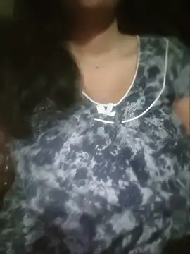 Snapshot of Sexyradha_ chatting on 06-15-26, 09:36 Sexyradha online show from 06-15-26, 09:36