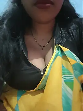 Snapshot of Sexyradha_ chatting on 07-14-26, 04:35 Sexyradha online show from 07-14-26, 04:35