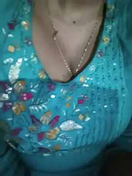 Sexyradha  online show from 05-19-26, 08:54