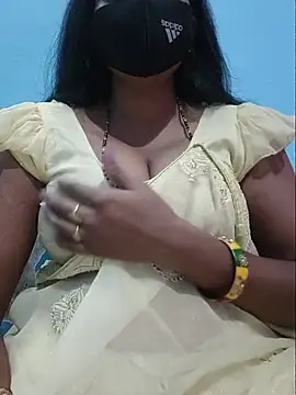 Snapshot of Sexyradha_ chatting on 07-06-26, 05:15 Sexyradha online show from 07-06-26, 05:15