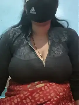 Snapshot of Sexyradha_ chatting on 07-04-26, 04:33 Sexyradha online show from 07-04-26, 04:33