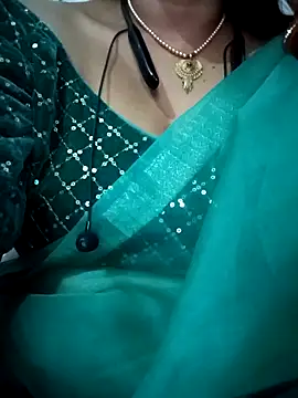 Snapshot of Neha-Bhabhi-Rasily chatting on 09-10-25, 08:19 Neha-Bhabhi-Rasily online show from 09-10-25, 08:19