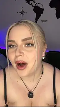 April Vancee online show from 03-22-26, 04:08