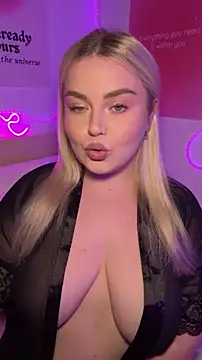 April Vancee online show from 06-09-26, 04:41