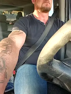 waldik083 online show from 04-27-26, 05:00