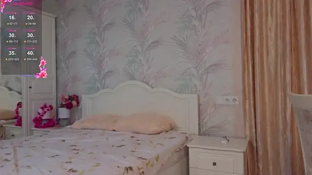 JaneVibes online show from 11-07-25, 06:29