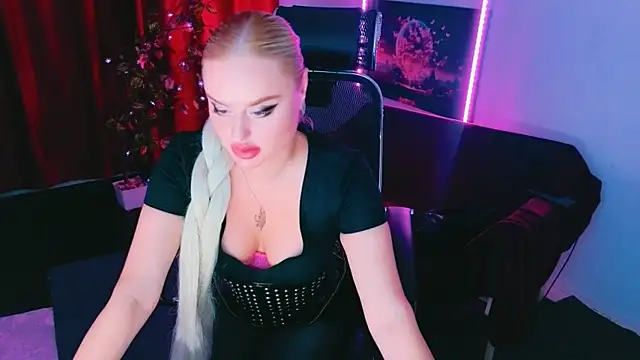 Miss Alice Silver online show from 07-12-26, 08:09