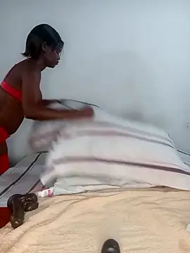 Missvixen81 online show from 02-24-26, 04:57