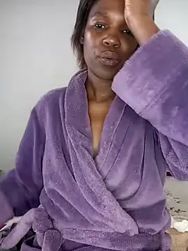 Missvixen81 online show from 03-11-26, 05:23