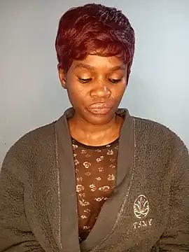 Missvixen81 online show from 05-19-26, 05:03
