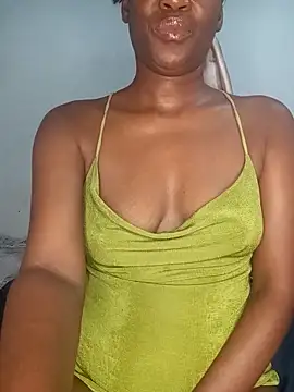 Missvixen81 online show from 12-15-25, 06:58