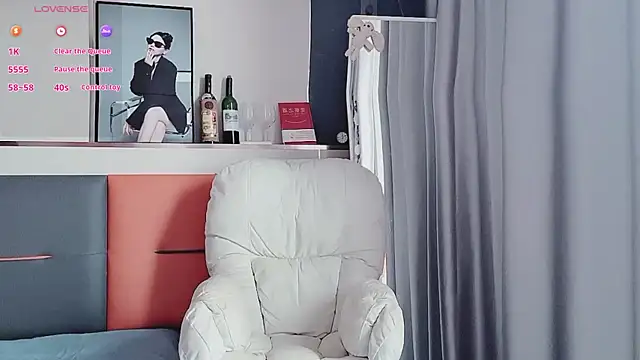 guoguo7777777 online show from 11-06-25, 07:23