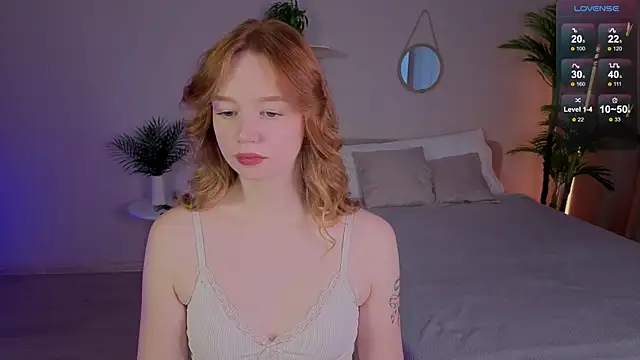 Snapshot of Ckarollina chatting on 09-12-25, 02:39 Ckarollina online show from 09-12-25, 02:39