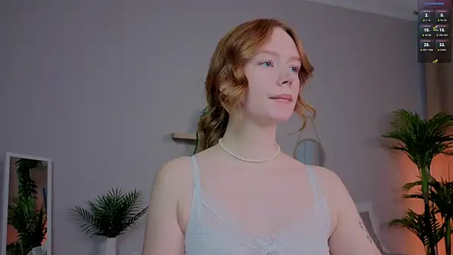 Snapshot of Ckarollina chatting on 09-25-25, 02:23 Ckarollina online show from 09-25-25, 02:23
