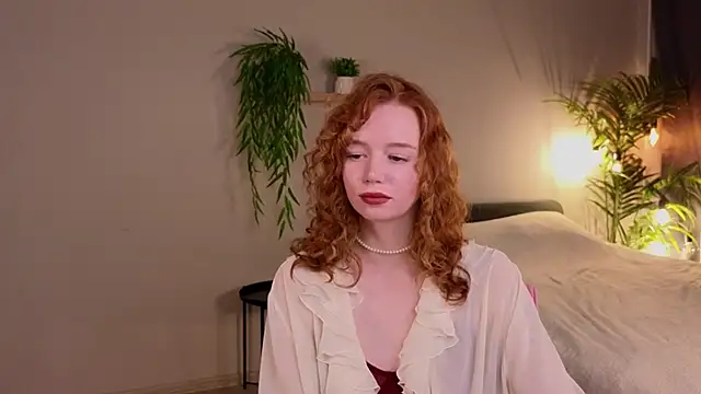 Snapshot of Ckarollina chatting on 03-12-25, 06:32 Ckarollina online show from 03-12-25, 06:32