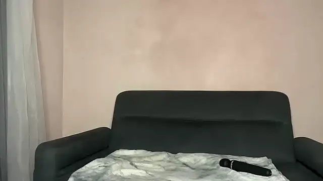 Pleasing-Chloe49 online show from 09-28-25, 07:10