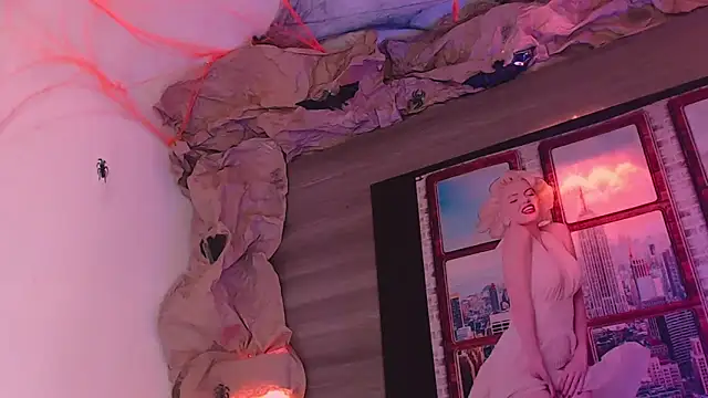 SashaNova online show from 10-30-25, 05:06