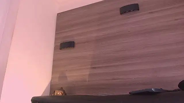 SashaNova online show from 01-08-26, 06:41